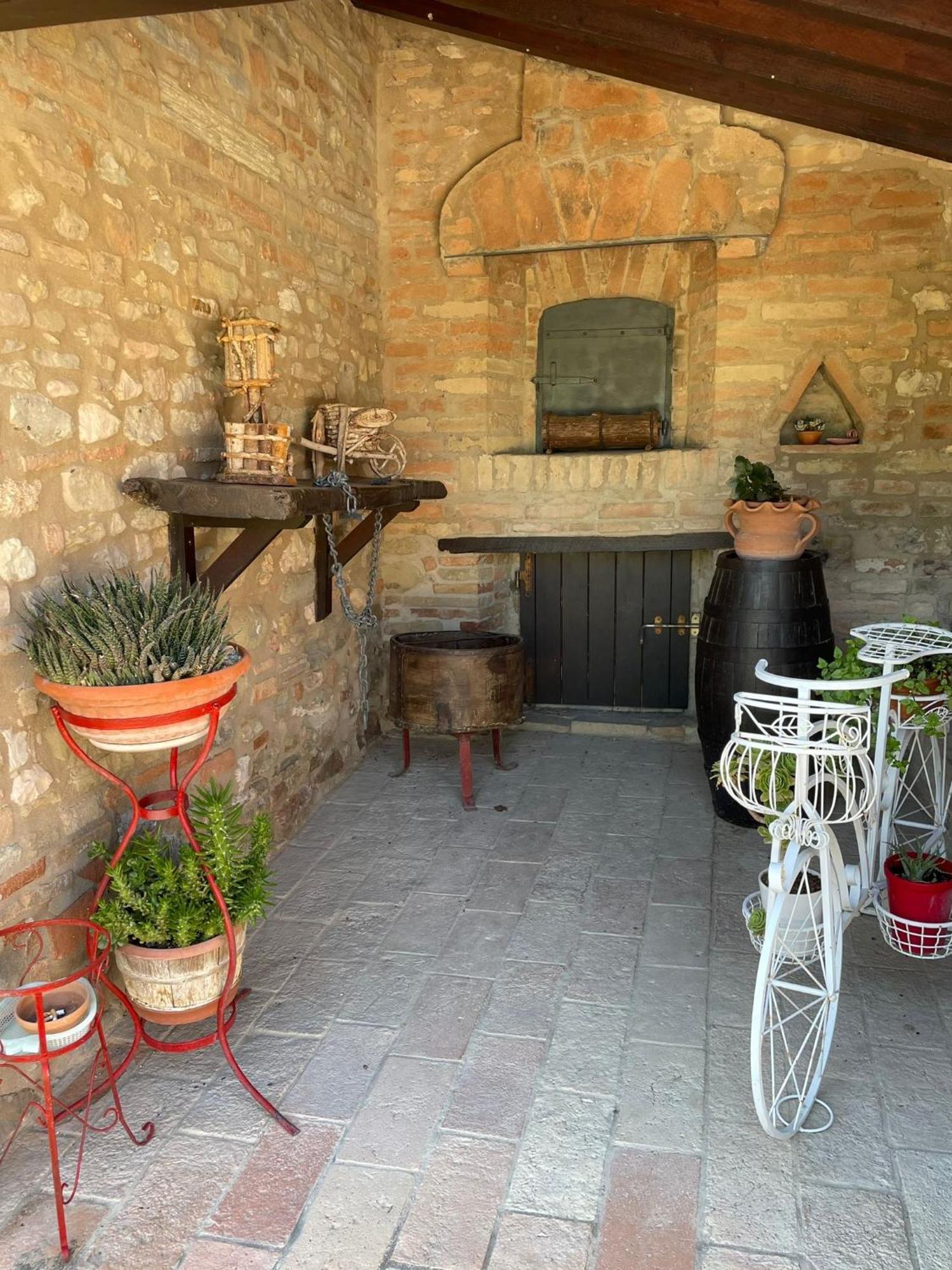 Agriturismo Villa Rosetta San Severino Marche Eksteriør bilde